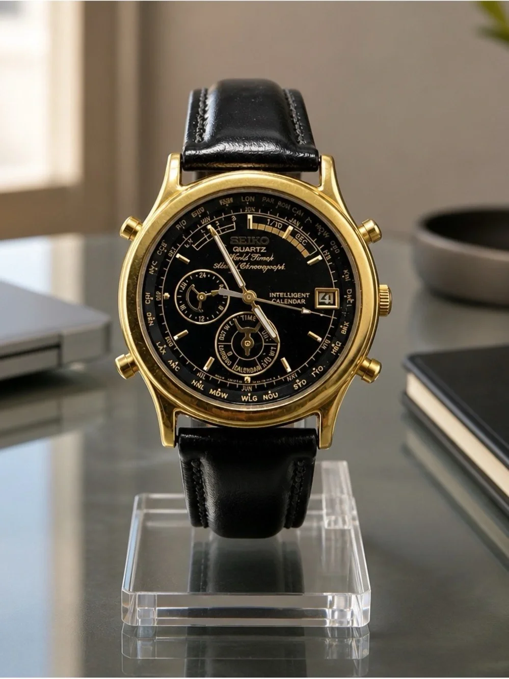 Seiko World Timer 6M15-7038 Black Dial Quartz Alarm Chronograph Mens Wrist Watch